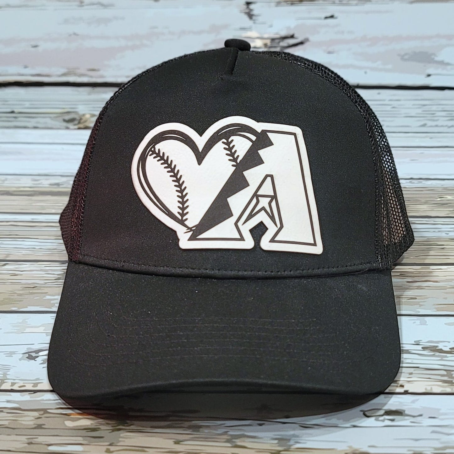 Baseball Cap - Diamondbacks Heart w. Leatherette Patch Design